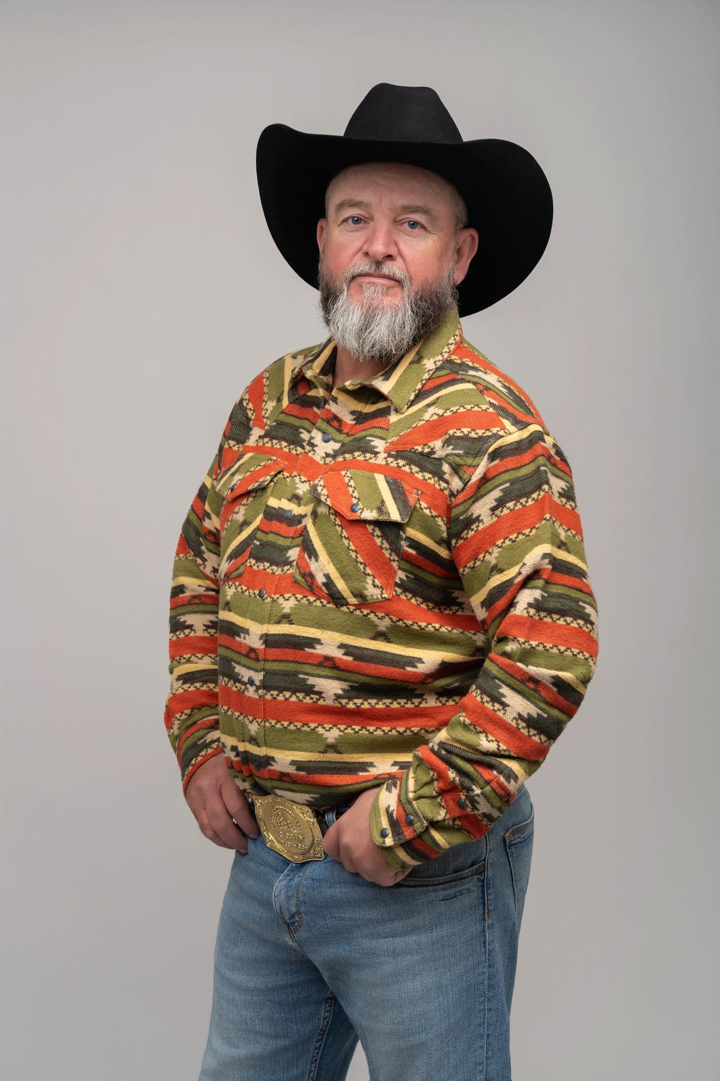 Outback King | Men's Frontier Shirt | Navaho Green/Red Flannel