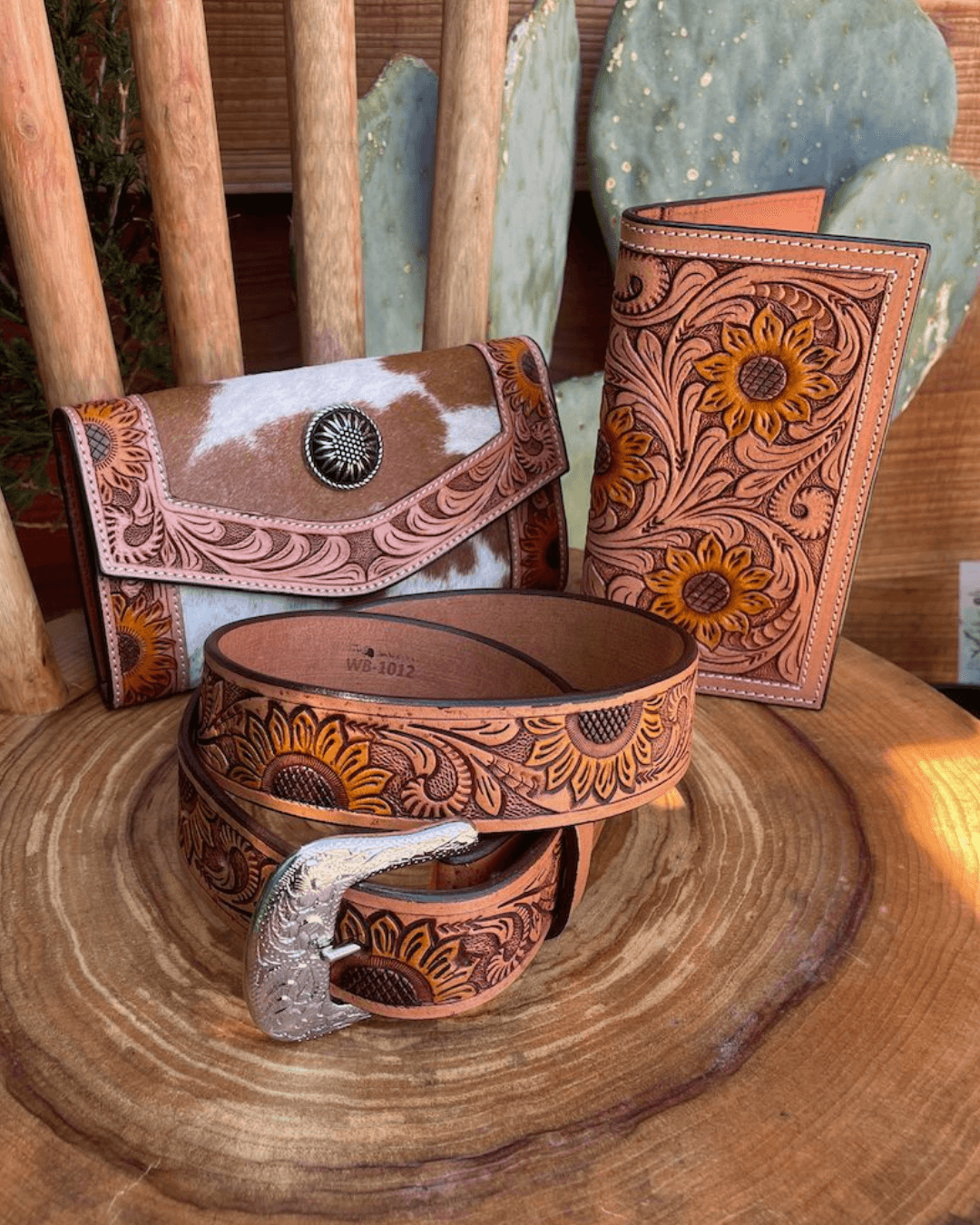 Outback King | Western Clutch Purse | Sunflower