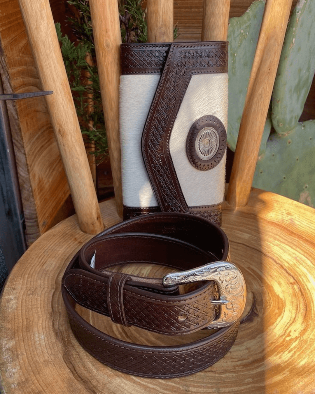 Outback King | Western Clutch Purse | Many Eyes